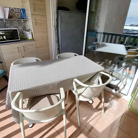 T2 Vue - Wi-fi - Piscine Gratuite - Parking Privatif - A 200 M Des Plages Et Des Commerces - Fr-1-316-146 * 식스포즈레스플라지스